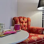 Corso Palladio 180 *