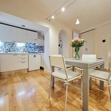 Corso Palladio 180 Apartment *